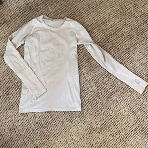 White Lululemon long-sleeve athletic top